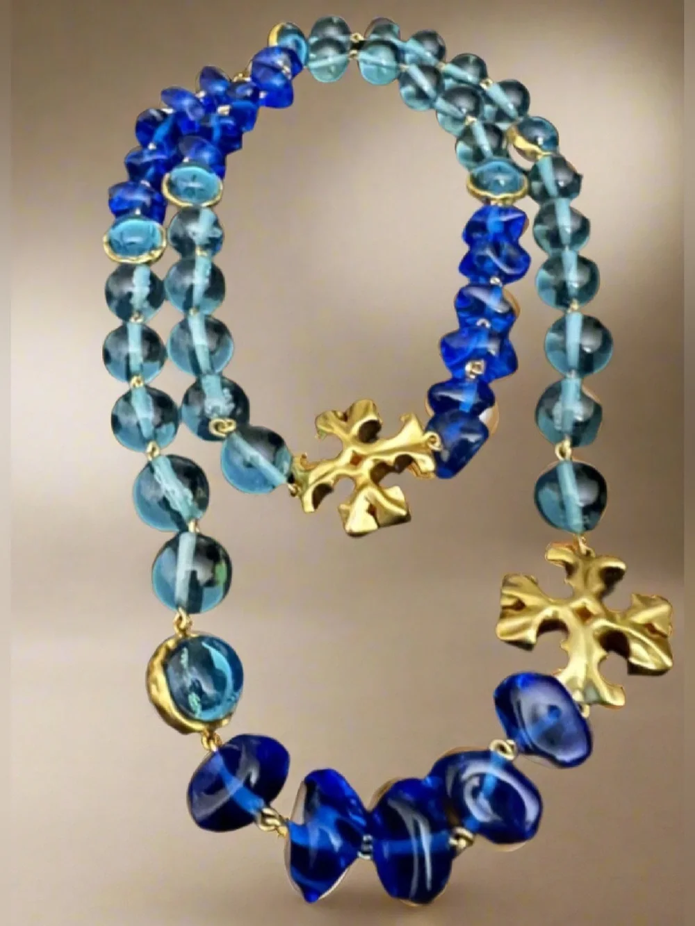 🔥🔥Authentic Designer Necklace At Awesome Prices To Buy Now & Save Price Firm